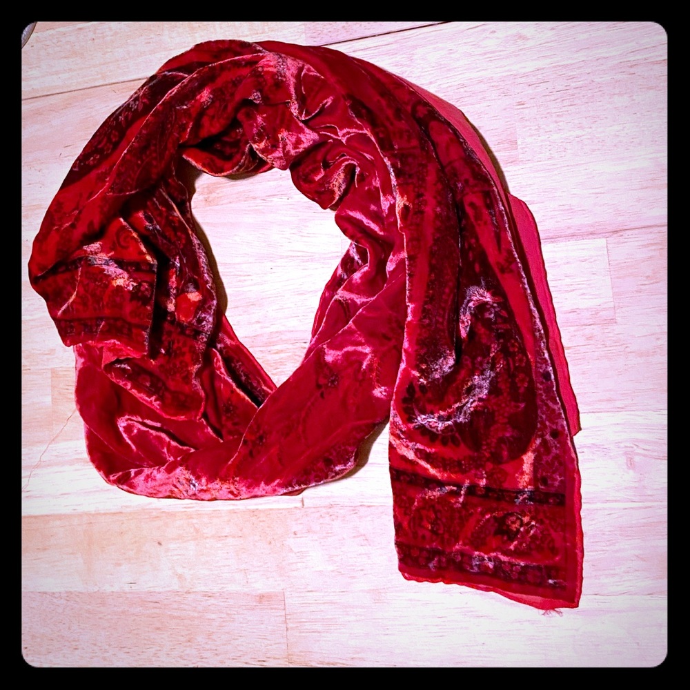 Beautiful red scarf